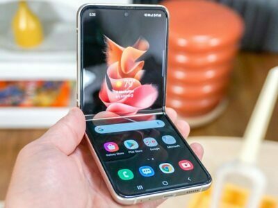 Samsung Galaxy F Caught in the Wild, Will Replace Galaxy S Line